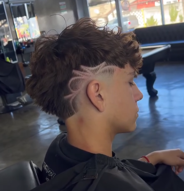 Trabajo de barbería en 7Black Barbería