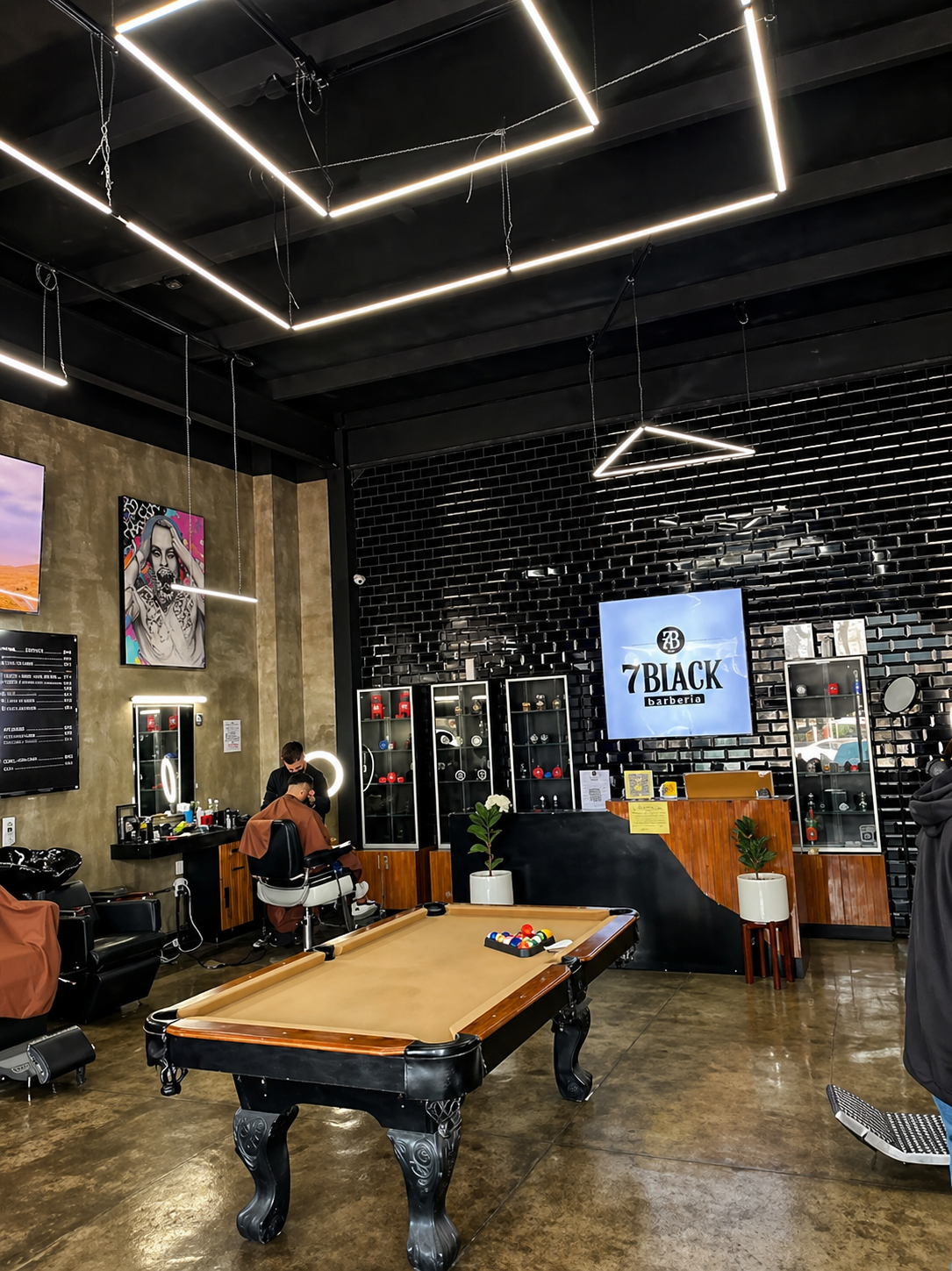 Interior de 7Black Barbería